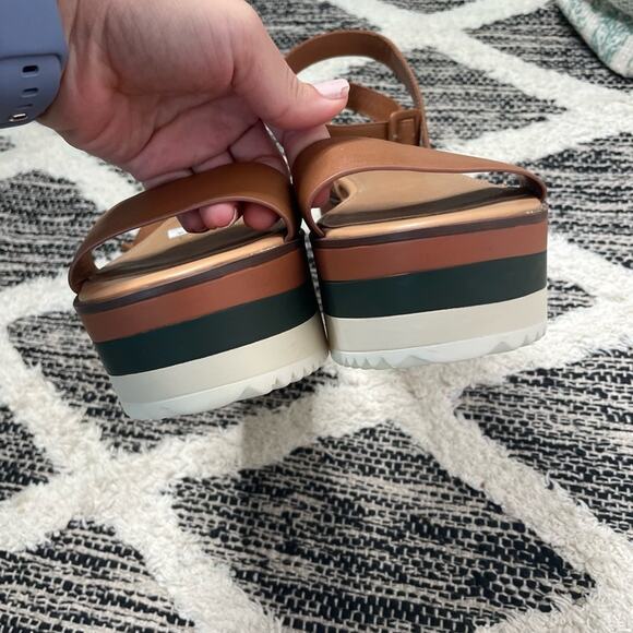 NWOT Steve Madden Marco Sandal size 8.5 - Picture 4 of 7